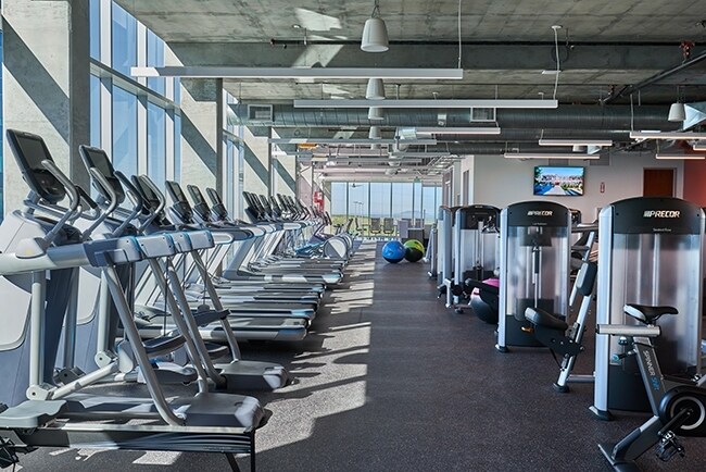 More Photos Of 6280 America Center Dr, San Jose Office Residential For Lease