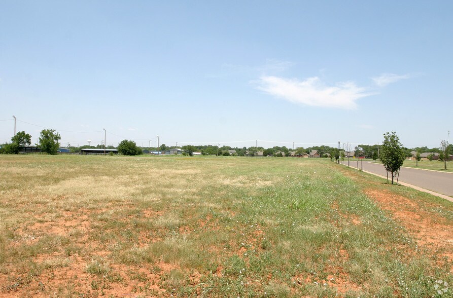 More Photos Of 3501 S Broadway St, Moore Land For Sale