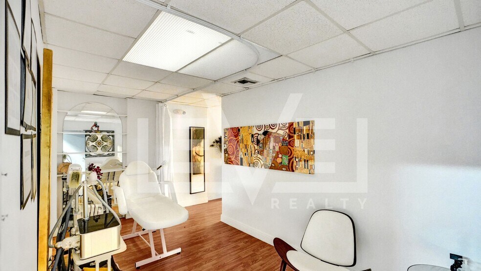 More Photos Of 3015 N Ocean Blvd, Fort Lauderdale Apartments For Sale