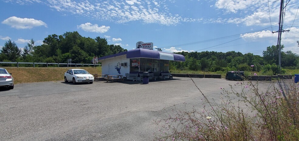 More Photos Of 71 Homestead Ave, Maybrook Freestanding For Sale