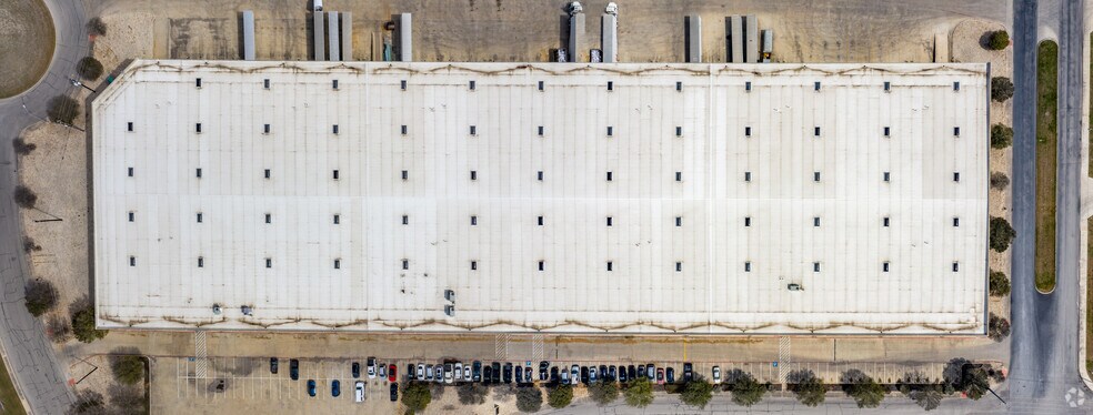 More Photos Of 8562 NE Loop 410, San Antonio Unknown For Lease