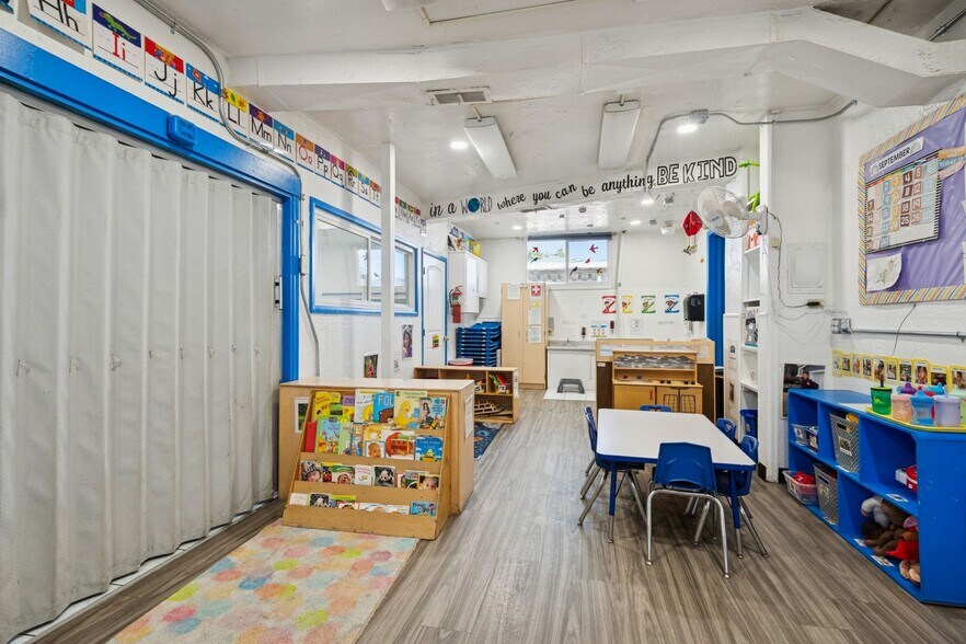 More Photos Of 302 Chimes View Dr, South Ogden Daycare Center For Sale