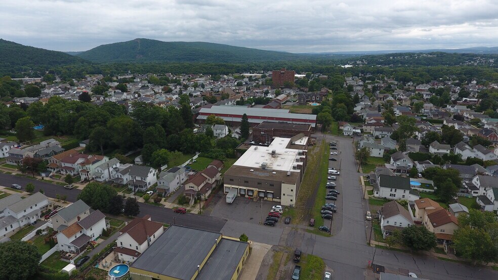 More Photos Of 508 Delaware Ave, West Pittston Warehouse For Sale
