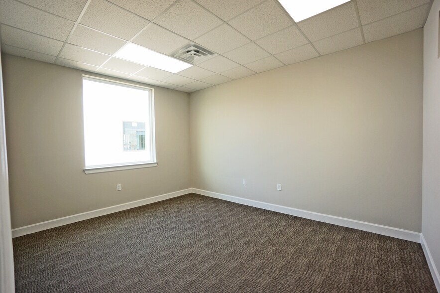 More Photos Of 23410 Grand Reserve Dr, Katy Unknown For Lease