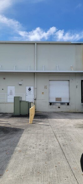 More Photos Of 9990 NW 14th St, Miami Warehouse For Sale