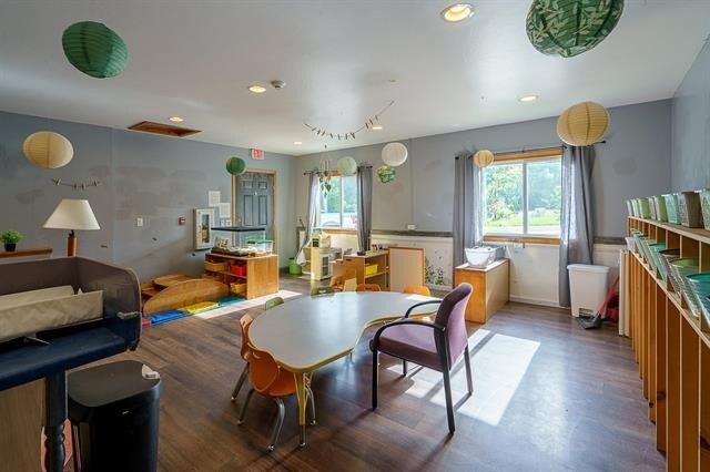 More Photos Of 3900 Cedar Ct, Suamico Daycare Center For Sale