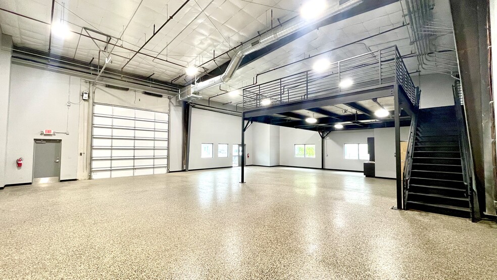 Primary Photo Of 7637 FM 3009, Schertz Light Distribution For Sale