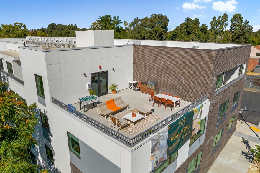 More Photos Of 301 D St, West Sacramento Apartments For Sale