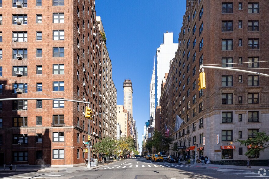 More Photos Of 310 Lexington Ave, New York Apartments For Sale