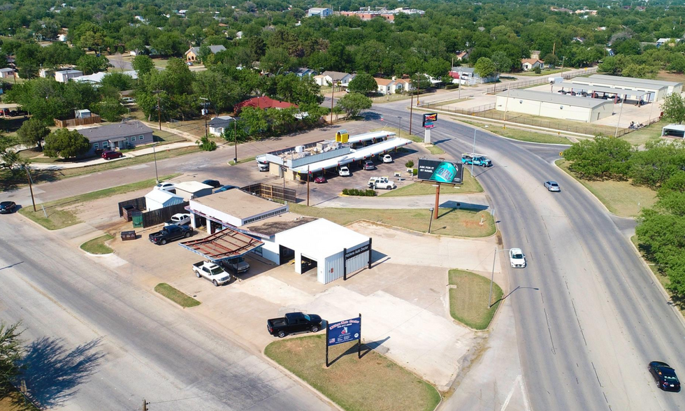 Primary Photo Of 2466 Buffalo Gap Rd, Abilene Auto Repair For Sale