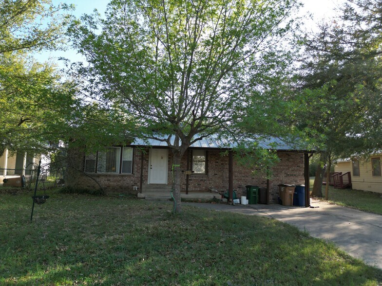 More Photos Of 205-209 Woodward St, Austin Land For Sale