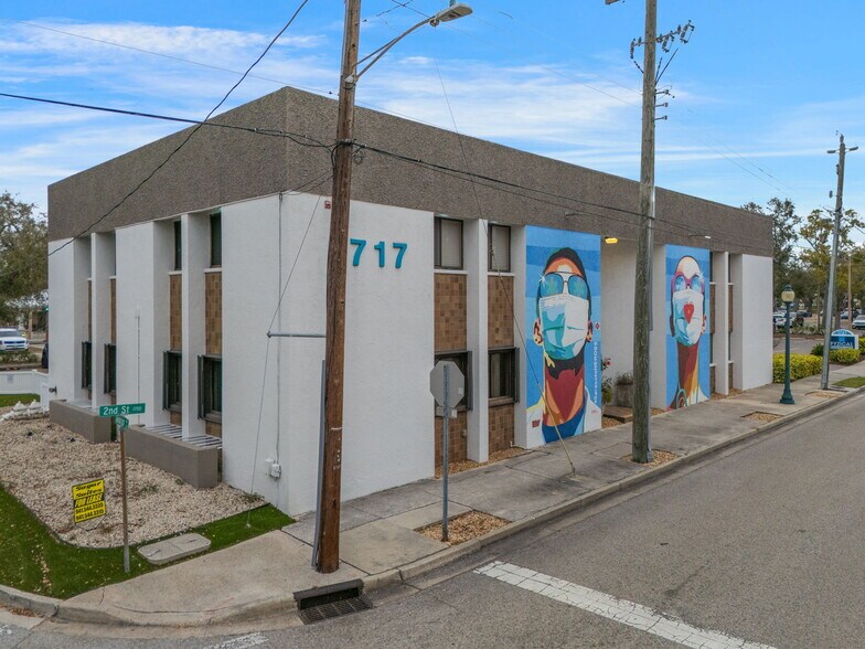 More Photos Of 1717 2nd St, Sarasota Office For Lease