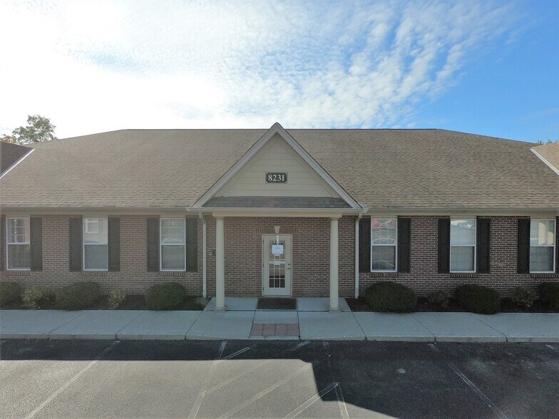 More Photos Of 8231 Cornell Rd, Cincinnati Medical For Sale