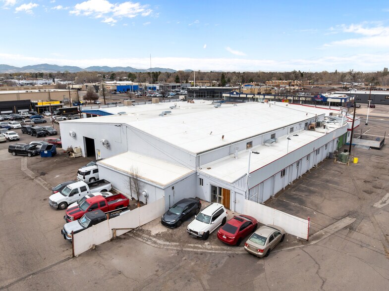 More Photos Of 7800 W Colfax Ave, Lakewood Auto Repair For Sale