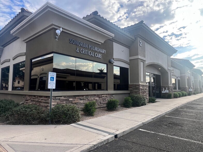 More Photos Of 9515 W Camelback Rd, Phoenix Office For Sale