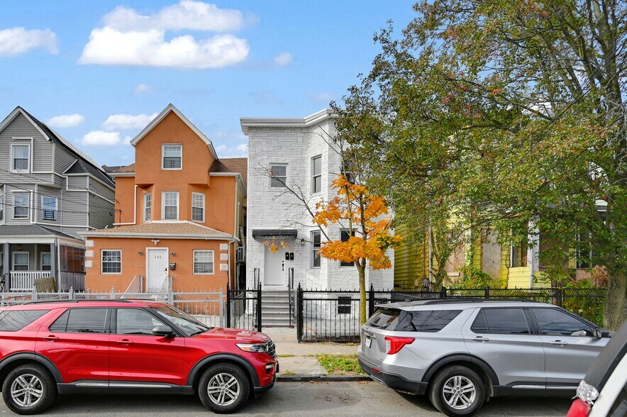 More Photos Of 148 S 13th Ave, Mount Vernon Apartments For Sale