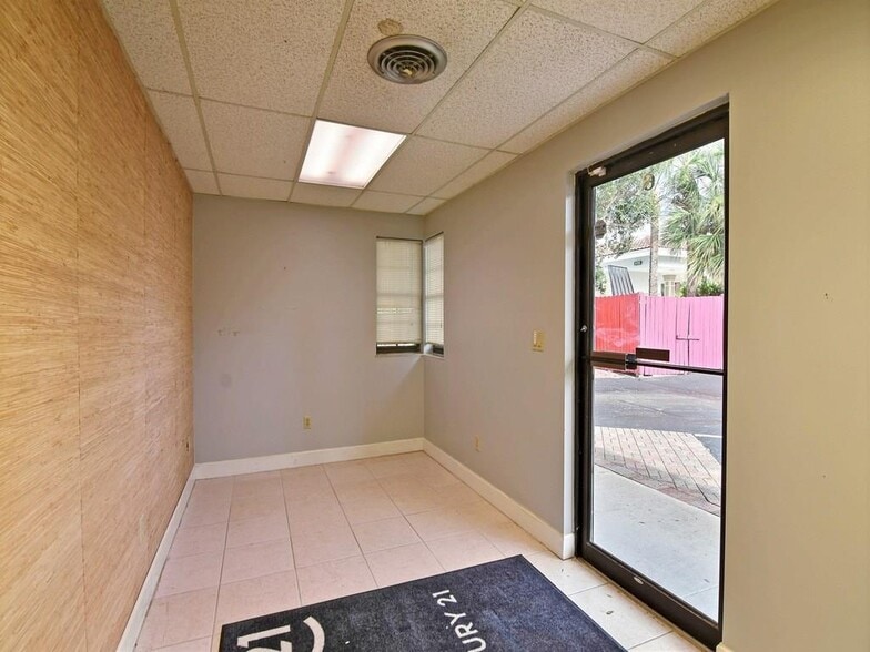 More Photos Of 800 20th Pl, Vero Beach Medical For Lease