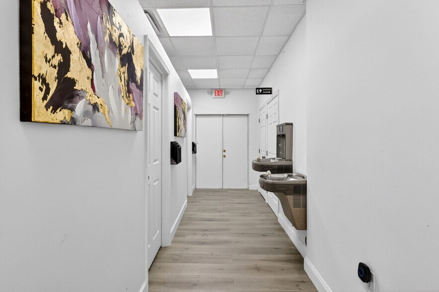 More Photos Of 129 N 5th St, Fort Pierce Storefront Retail Residential For Lease