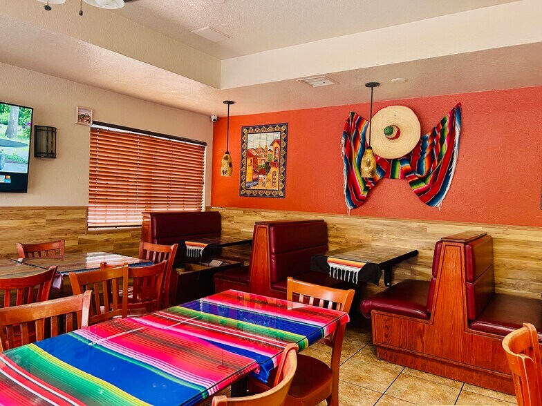 More Photos Of 32123 Cathedral Canyon Dr, Cathedral City Restaurant For Sale