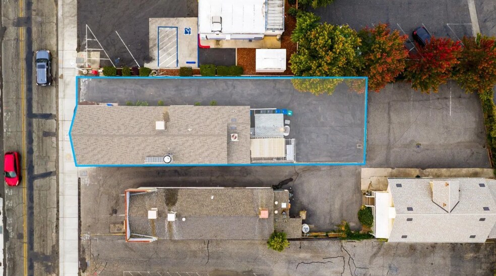 More Photos Of 145 S Auburn St, Grass Valley Restaurant For Sale