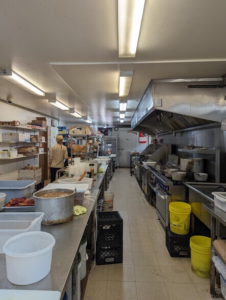 More Photos Of 380 Lyndoch St, Corunna Restaurant For Sale