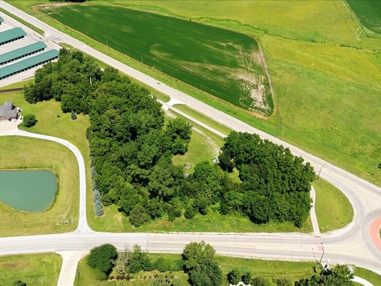 More Photos Of Starks Acres NE Lot #2, Solon Land For Sale