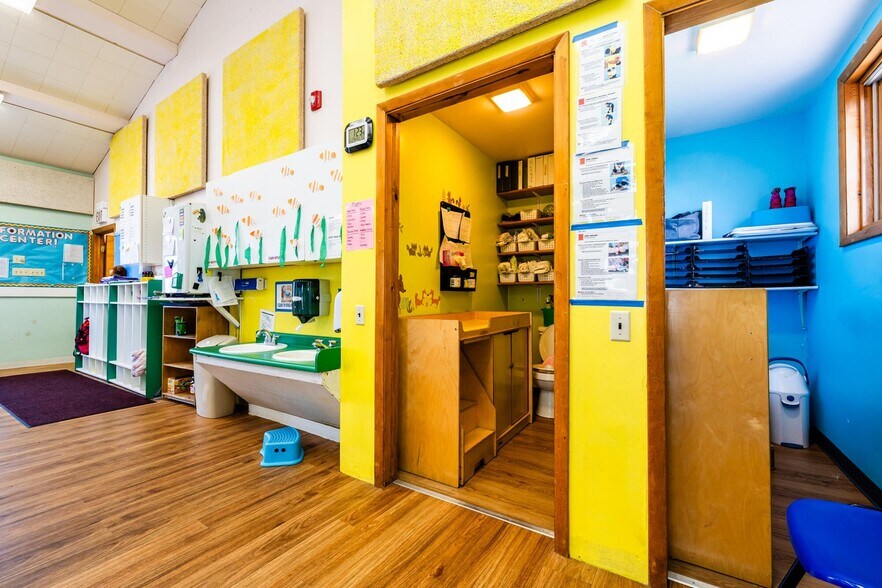 More Photos Of 3419 Hollywood Rd, Saint Joseph Daycare Center For Sale