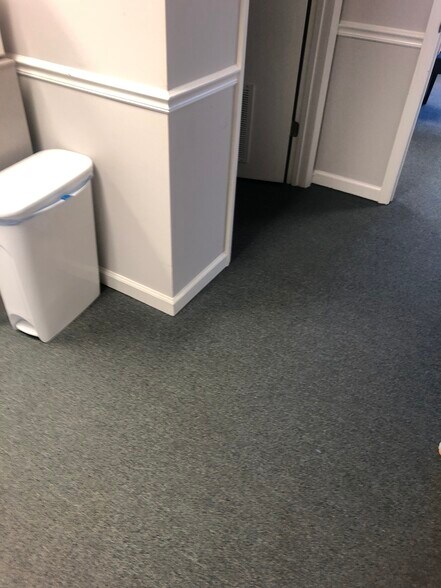 More Photos Of 410 New Bridge St, Jacksonville Office For Lease