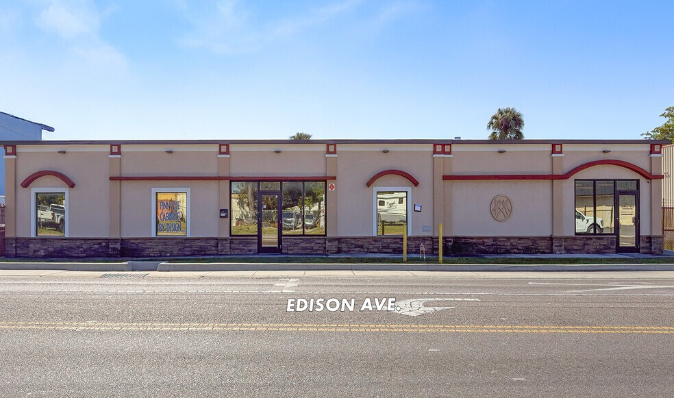 Primary Photo Of 2550 Edison Ave, Fort Myers Manufacturing For Lease