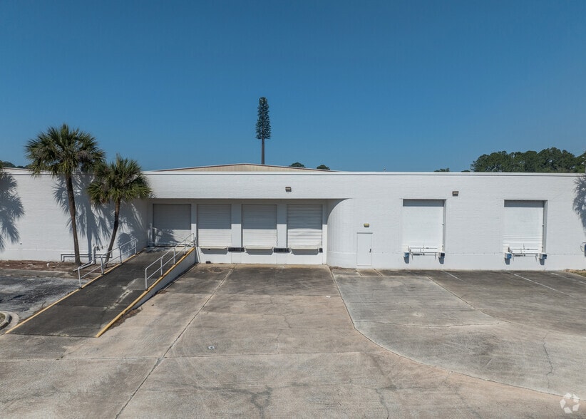 More Photos Of 4700 Walgreen Rd, Jacksonville Warehouse For Sale