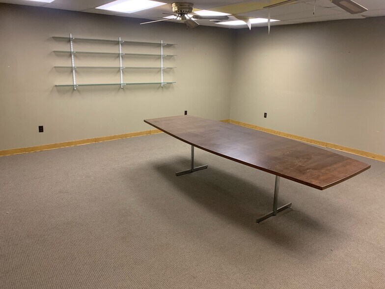 More Photos Of 7 School St, Laura Manufacturing For Lease