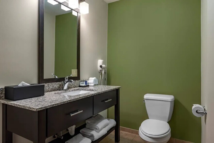 More Photos Of 3698 US 40, Oakley Hotel For Sale