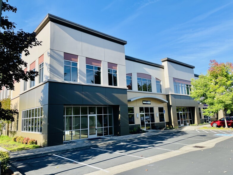 Primary Photo Of 3601-3645 NE John Olsen Ave, Hillsboro Flex For Lease