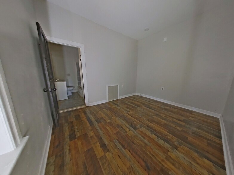 More Photos Of 5331 Wayne Ave, Philadelphia Apartments For Sale