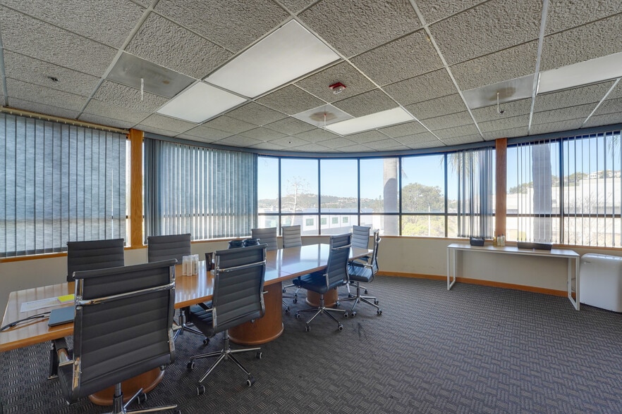 More Photos Of 1849 Diamond St, San Marcos Warehouse For Sale