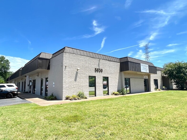 Primary Photo Of 5830 Mount Moriah Rd, Memphis Office For Lease