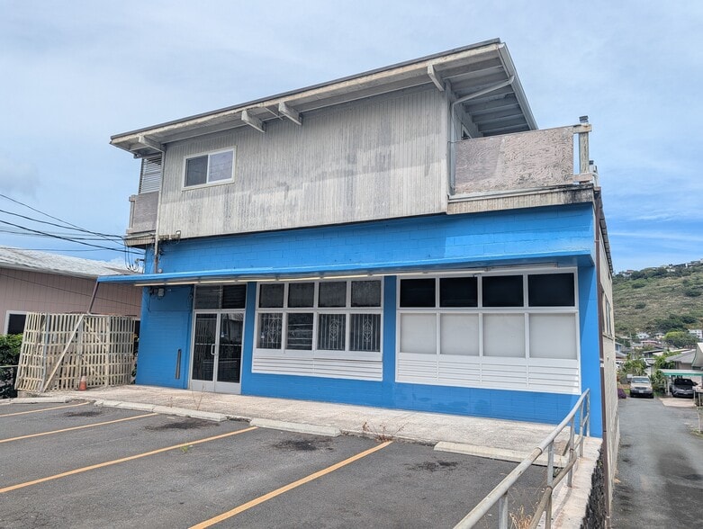 More Photos Of 1638 10th Ave, Honolulu Storefront Retail Office For Sale