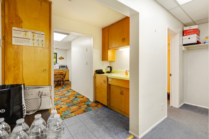 More Photos Of 3480 Live Oak St, Huntington Park Medical For Sale
