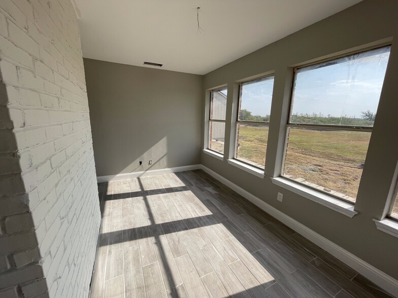 More Photos Of 4310 US-377, Aubrey Office For Lease