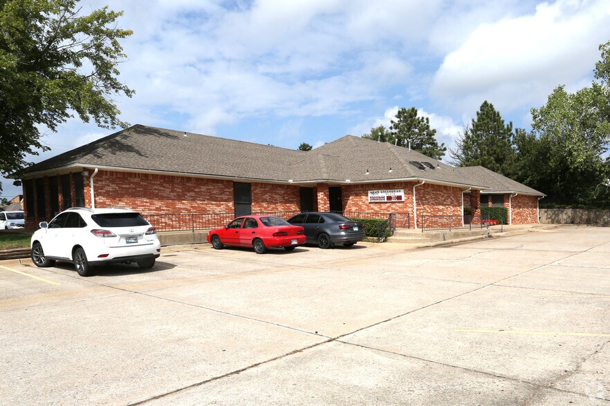 Primary Photo Of 1617 Greenbriar Pl, Oklahoma City Office For Lease