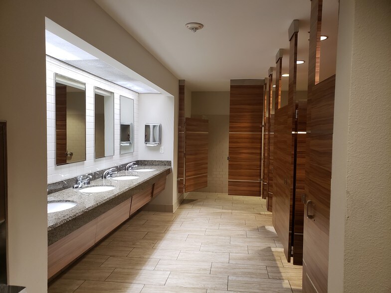 More Photos Of 2500 N Buffalo Dr, Las Vegas Office For Lease