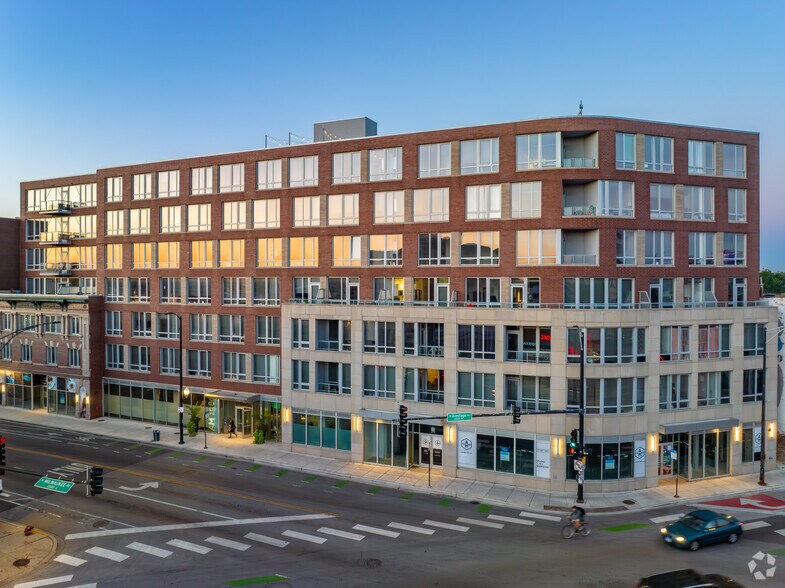 Primary Photo Of 1980 N Milwaukee Ave, Chicago Apartments For Lease