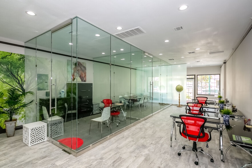 More Photos Of 218-220 S Myrtle Ave, Monrovia Storefront Retail Office For Sale