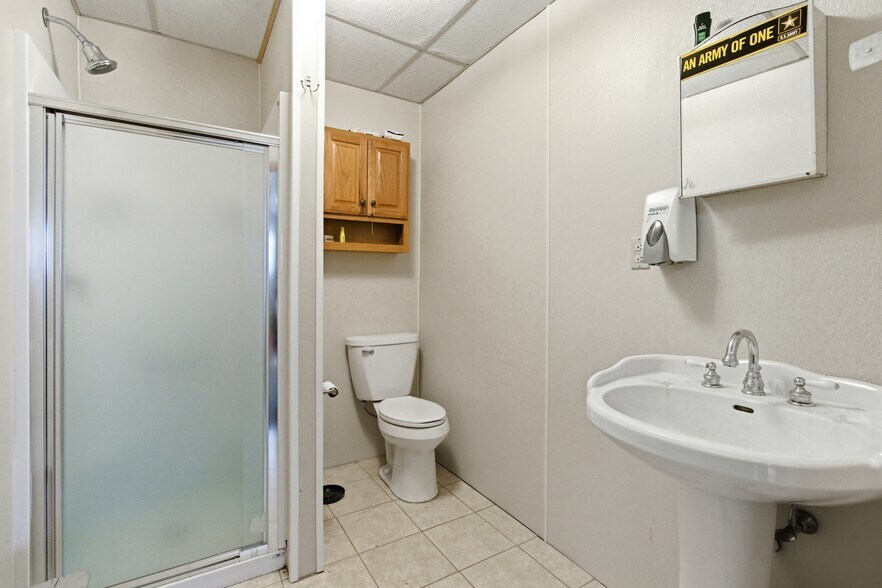 More Photos Of 89 Nolan Rd, Penfield General Retail For Sale