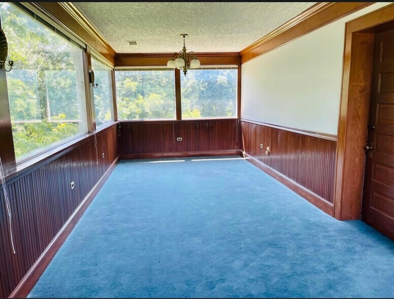 More Photos Of 210 Valdese Ave, Morganton Office For Lease