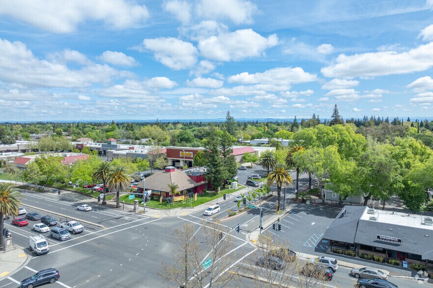 More Photos Of 6400 Fair Oaks Blvd, Carmichael Restaurant For Sale