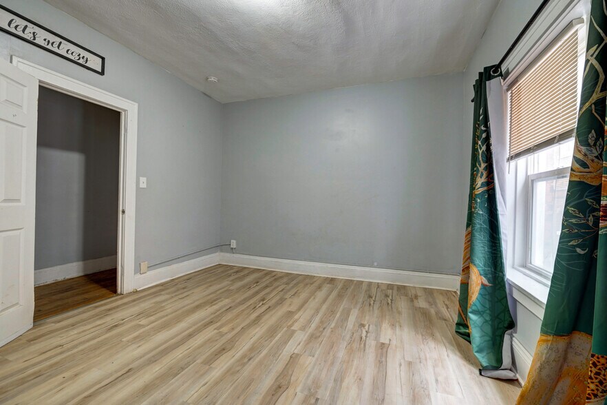 More Photos Of 14120 Superior Rd, Cleveland Multifamily For Sale