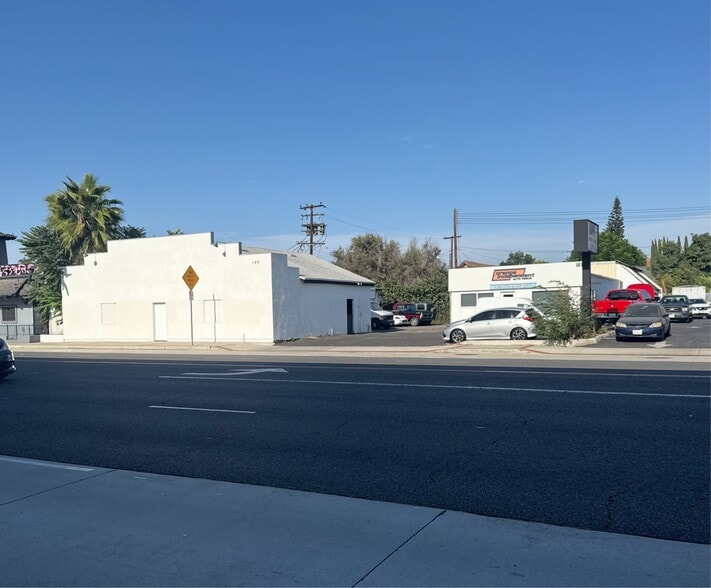 More Photos Of 185 S Main St, Orange Freestanding For Sale