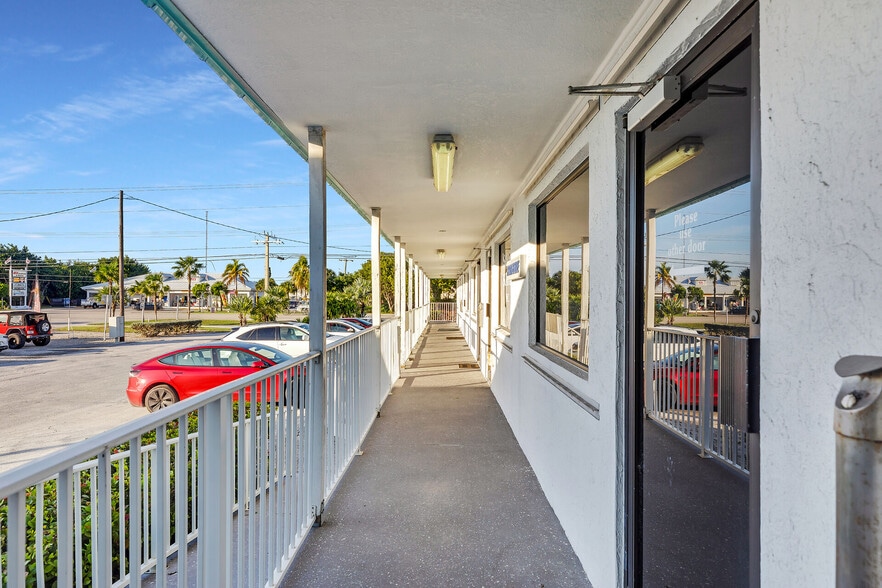 More Photos Of 30348 Overseas Hwy, Big Pine Key General Retail For Sale