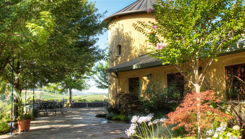 Primary Photo Of 5200 Di Arie Road, Mount Aukum Winery Vineyard For Sale